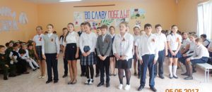 Песня "Служить России" в исполнении учеников 5 класса